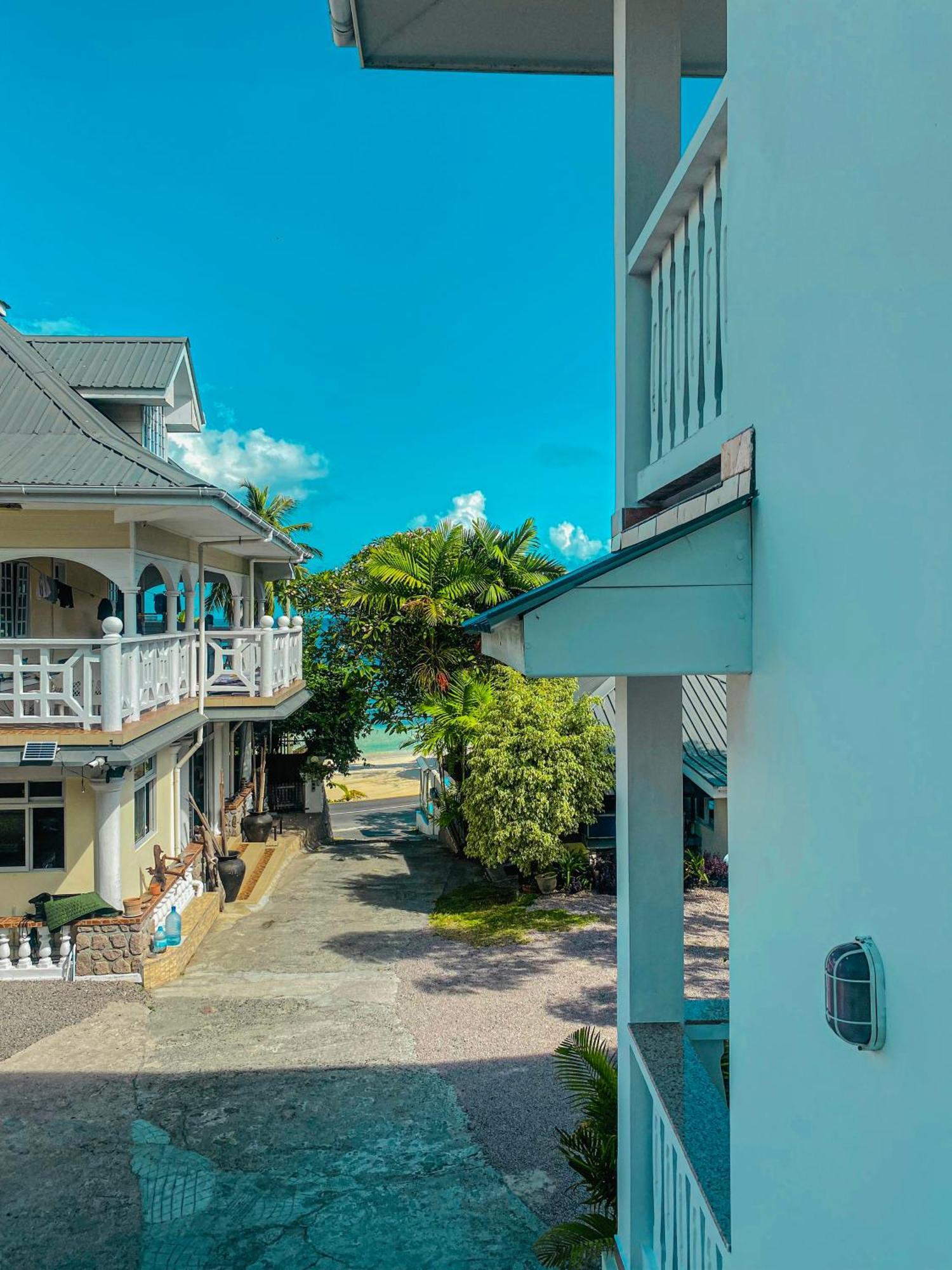 Divers Lodge Guest House Beau Vallon  Extérieur photo